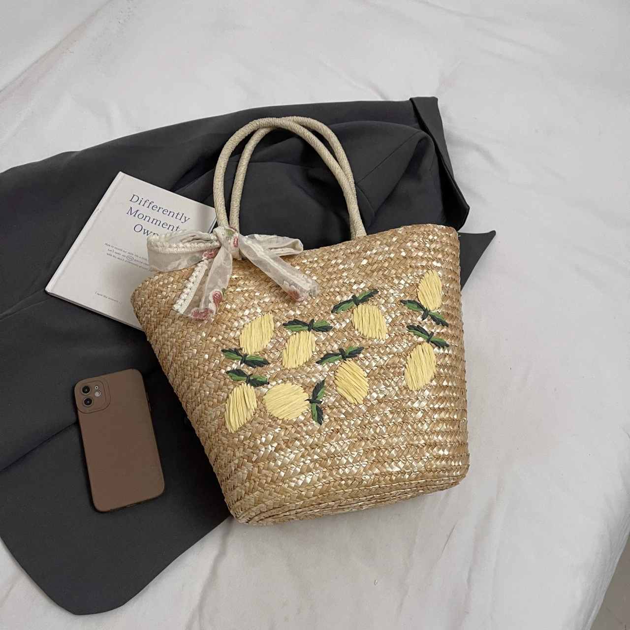 大容量ビーチショルダーバッグデザイナー刺繍ハンドバッグ夏の手 - Beach Bag Straw のレビューと価格