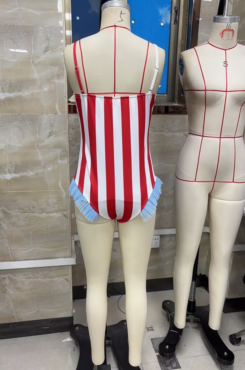 2026 ファッション女性のカーニバルボディスーツレディース - Romper Playsuit Women のレビューと価格